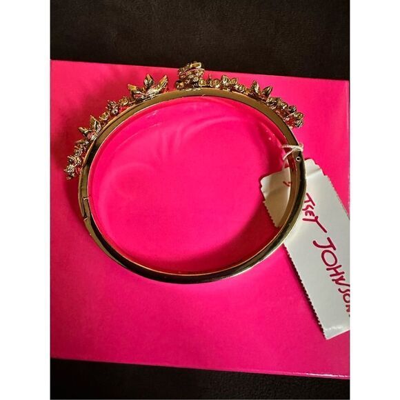 Betsey Johnson bumblebee gold hinged bracelet with embellished ￼flowers and an a - Picture 7 of 14